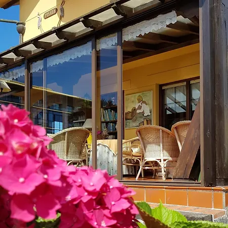 Πανσιόν Garzas